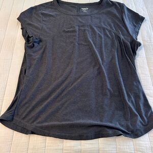 Old Navy Charcoal Short Sleeve Tee